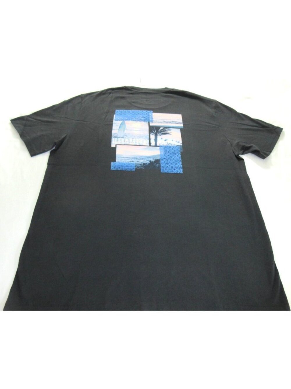 Men's Tommy Bahama SS Board In Paradise Tee Shirt Coal Black Grey Size Large NWT